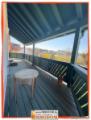 großer Balkon