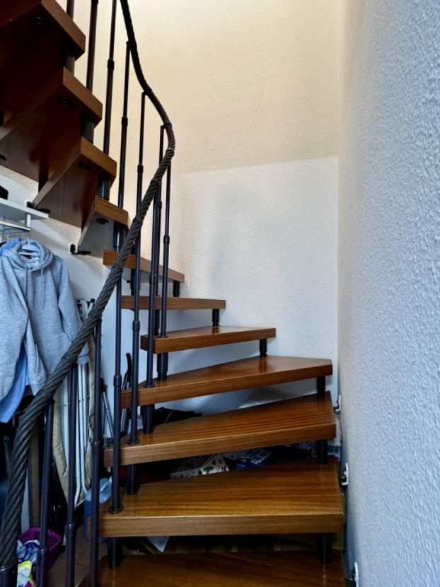 Treppenaufgang ins 1. OG