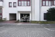 Tiefgarageneinfahrt