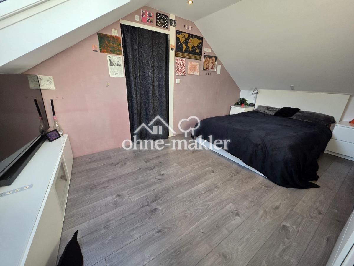 Dachgeschoss Zimmer 1