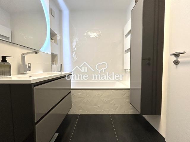Badezimmer_Badewanne