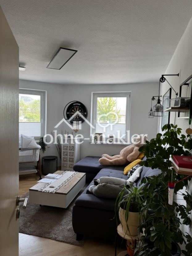 Großes Zimmer - Wohnzimmer