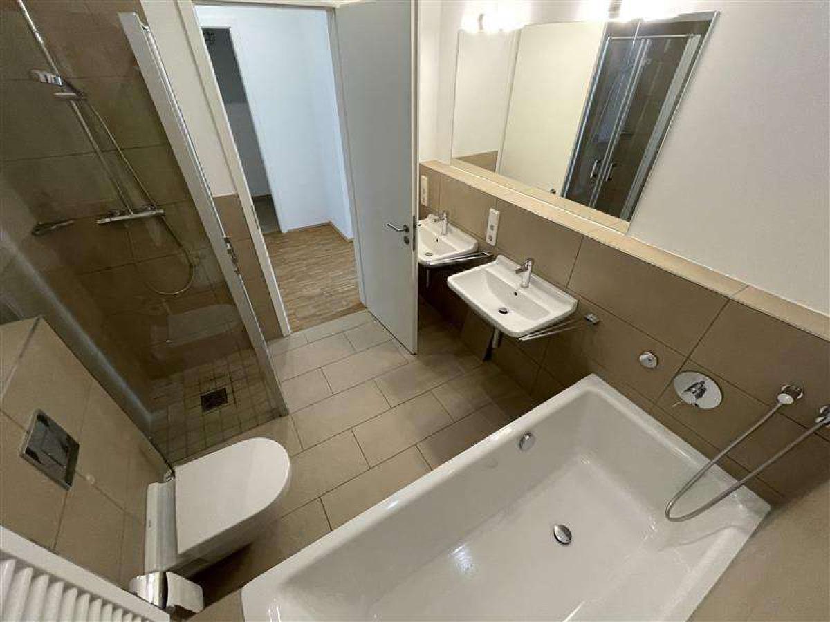 Badezimmer Bild 1