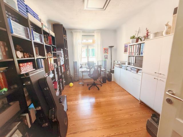 Arbeitszimmer 2.OG