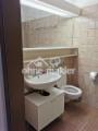 Badezimmer links