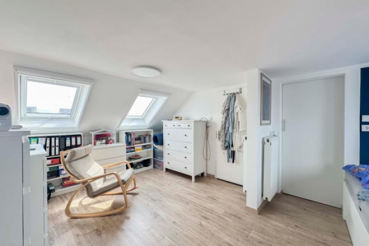 Schlafzimmer DG