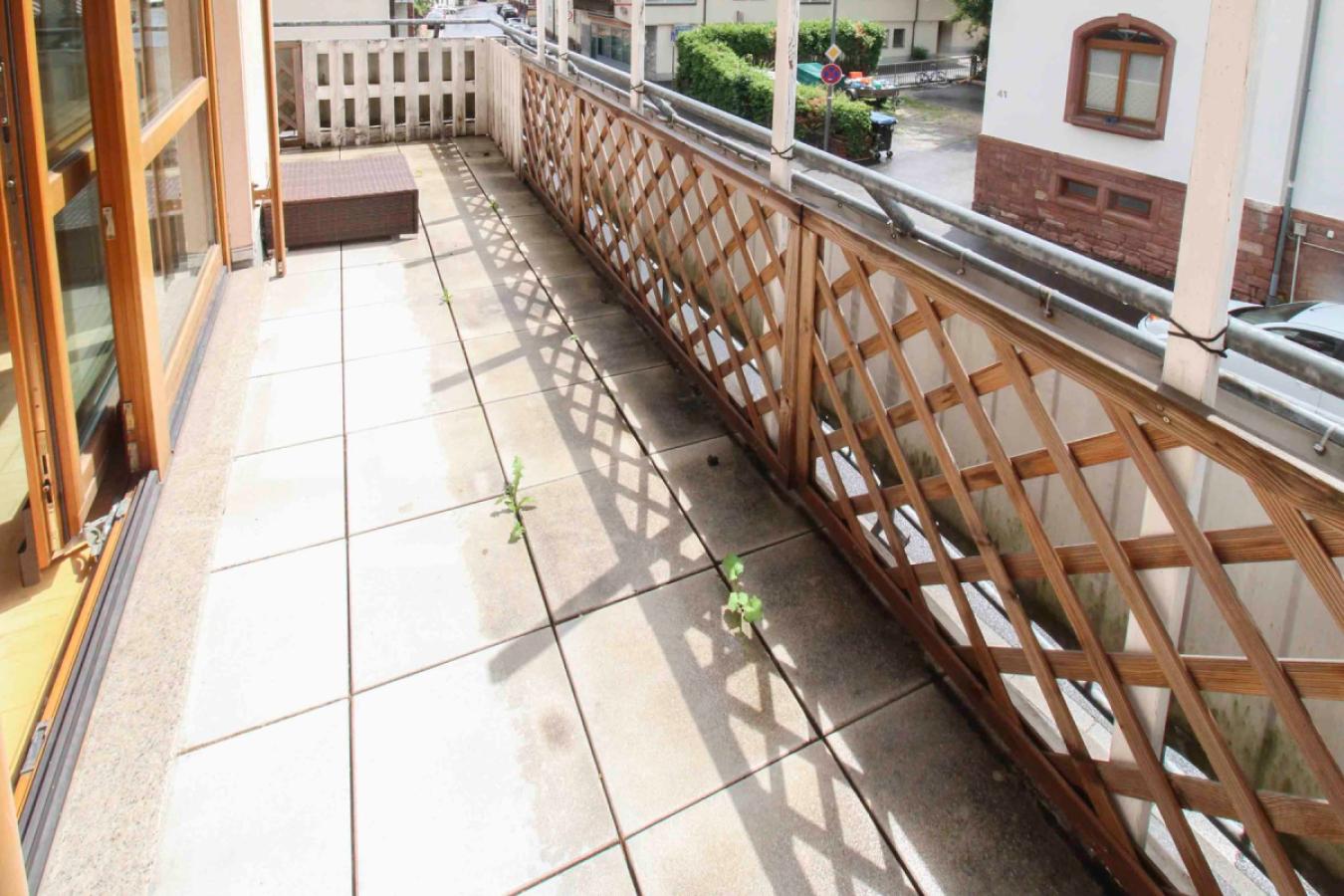 Balkon-Ebene 1