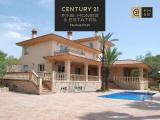Century21_FHE_Rebranded_Image_Frame_Blank-28-Feb-2026_1