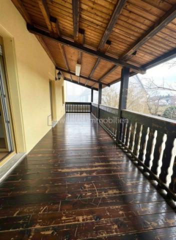 Balkon EG