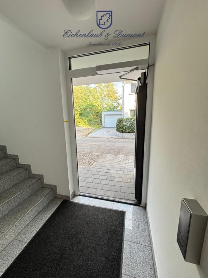 Barrierefreier elektrischer Eingang