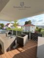 Sonniger Balkon