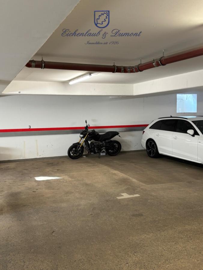 Tiefgaragenplatz