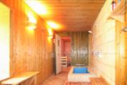 Tauchbecken und Sauna