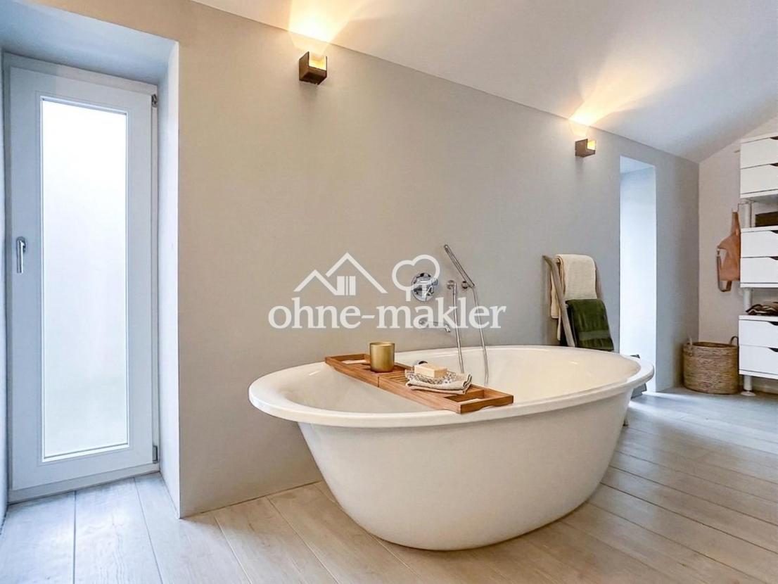 2.OG | Master Bathroom