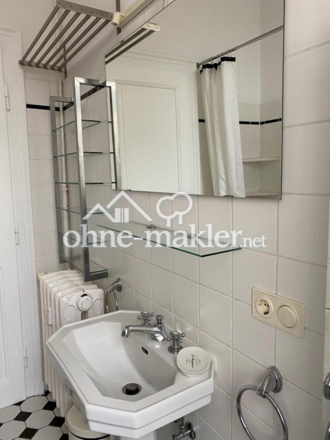 Badezimmer - bathroom