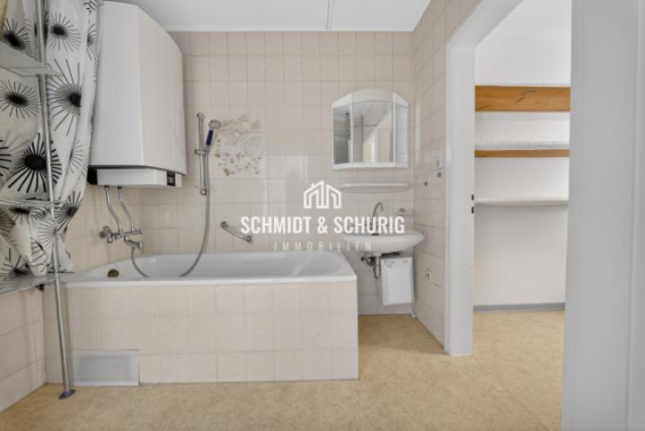 Badezimmer / 1. Obergeschoss