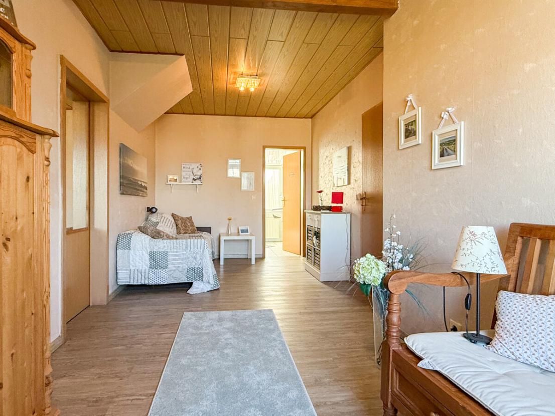 Zimmer unten