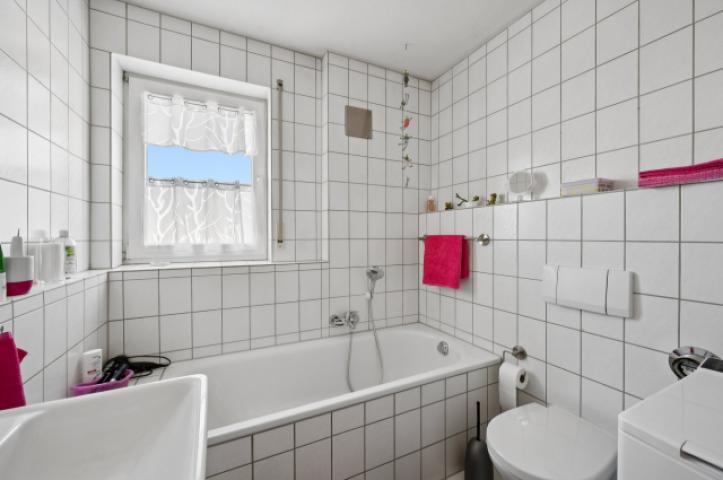 1. Badezimmer - 1. DG