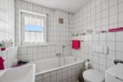 1. Badezimmer - 1. DG