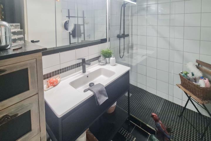 Badezimmer 2