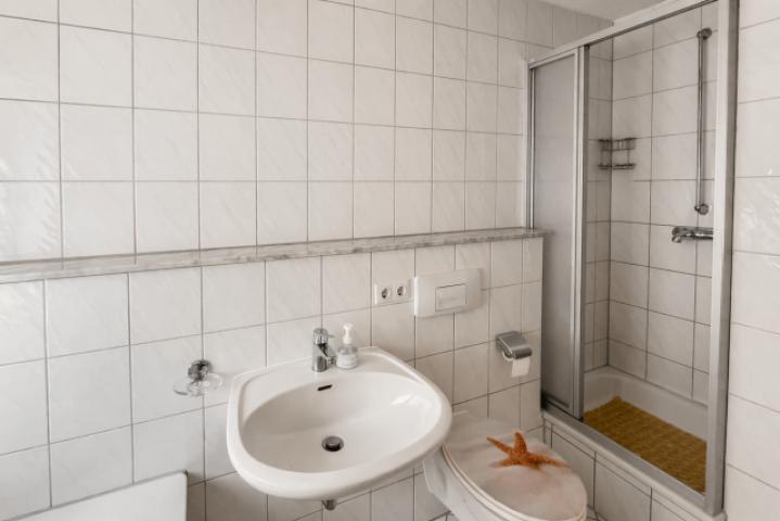 Badezimmer(2)