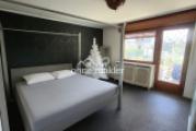 Schlafzimmer 2 mit Gartenblick