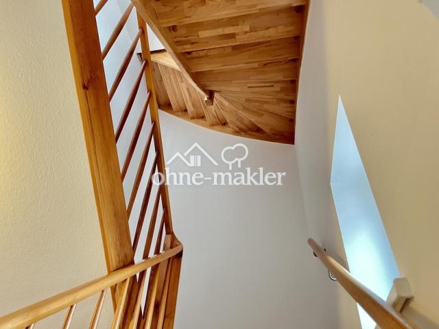 Sanierte Treppe