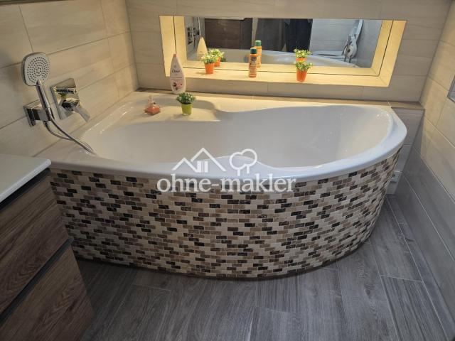 Eckbadewanne