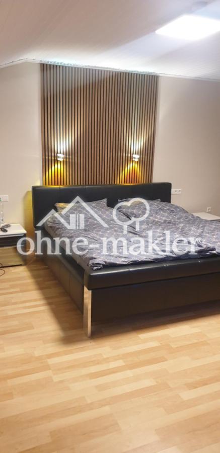 Schlafzimmer an Sonnenterrasse