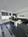 1b Loft mit 4 Bereichen - Wohnbereich