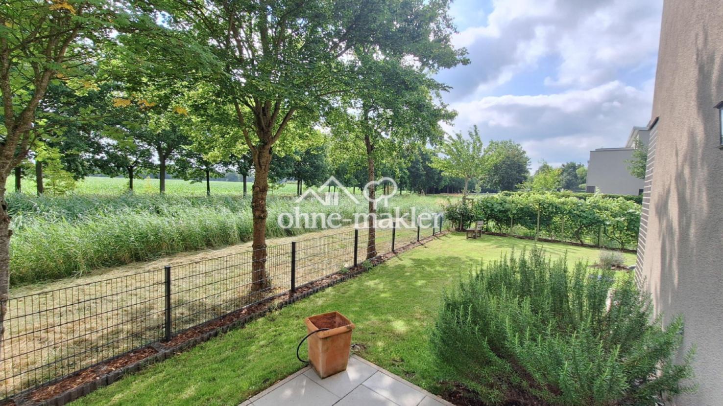 Garten - Ostseite - Fleet