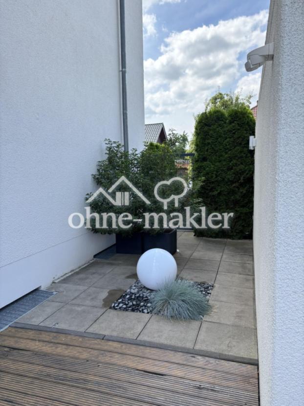 Zuwegung Garten und Wohnung