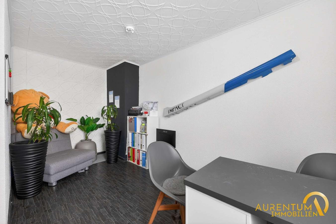 Arbeitszimmer