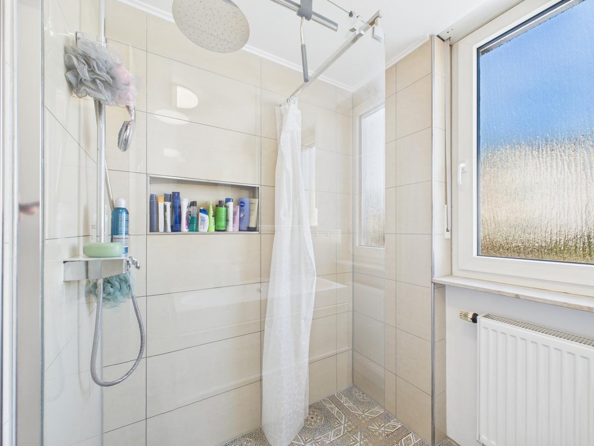 Tageslicht-Badezimmer
