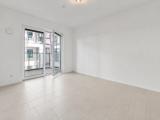 Schlafzimmer mit Balkon