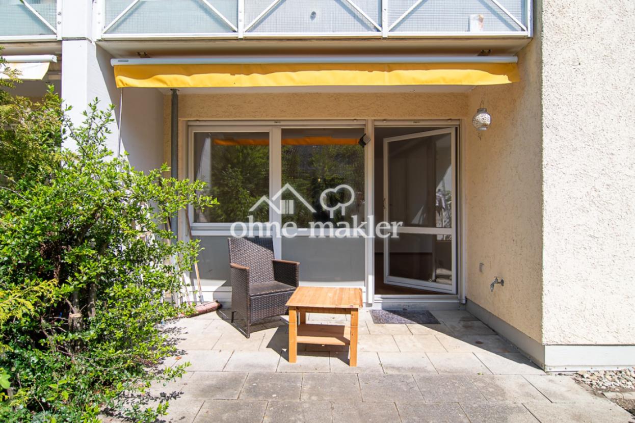 Terrasse mit Markise