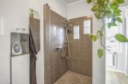 Begehbare Dusche im EG