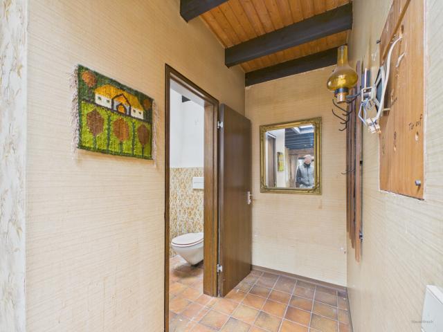 Garderobe mit Gäste WC im OG