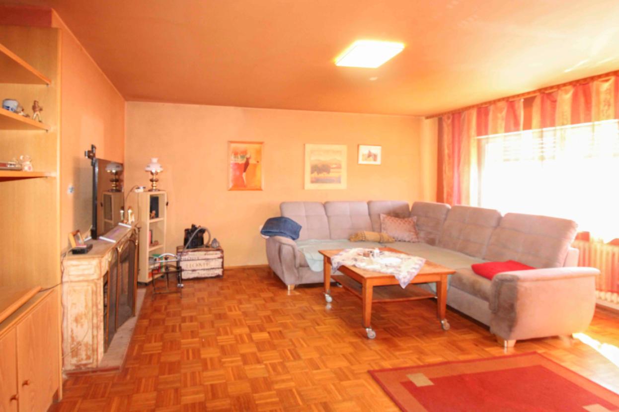 Wohnzimmer Nr.1 EG