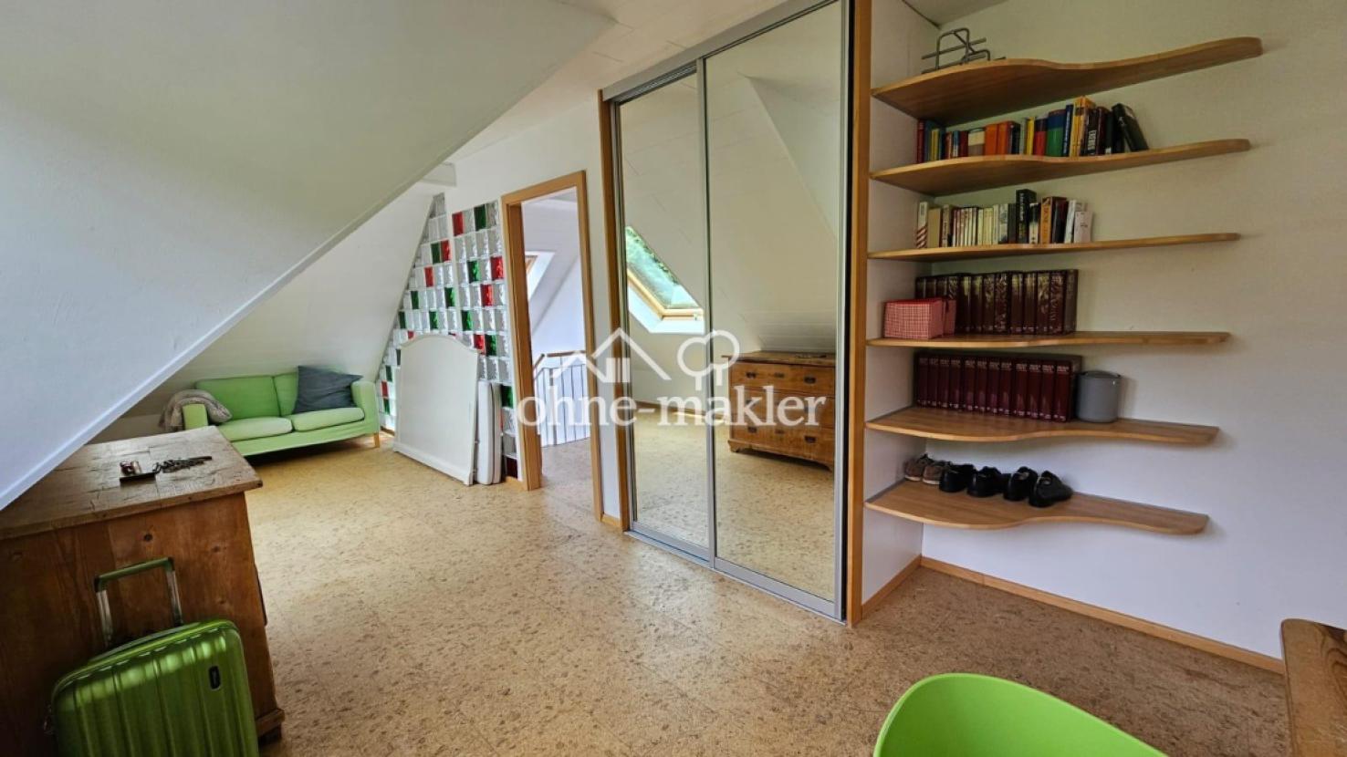 Zimmer/Spieldiele 2. OG