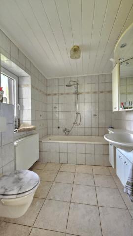 Badezimmer 1