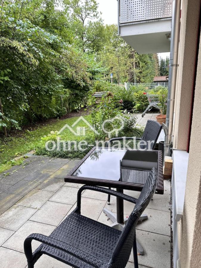 Terrasse mit Grün