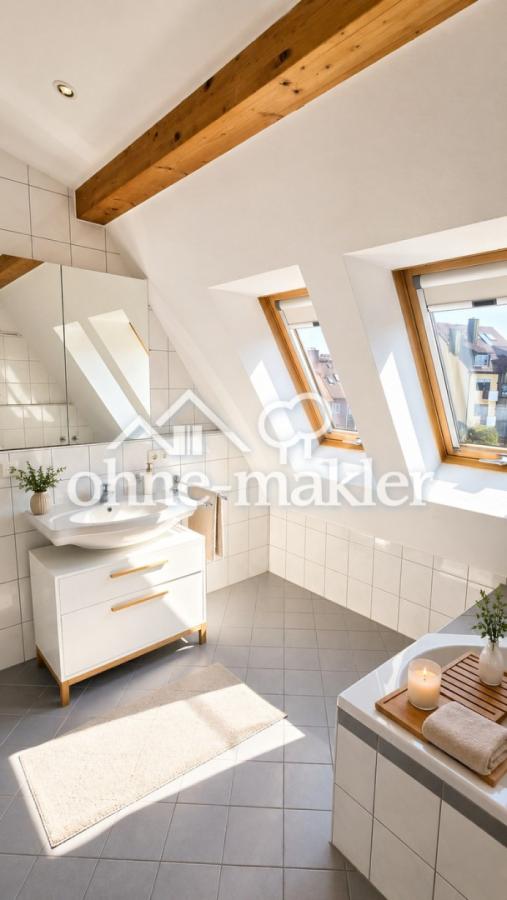 Badezimmer mit Tageslicht
