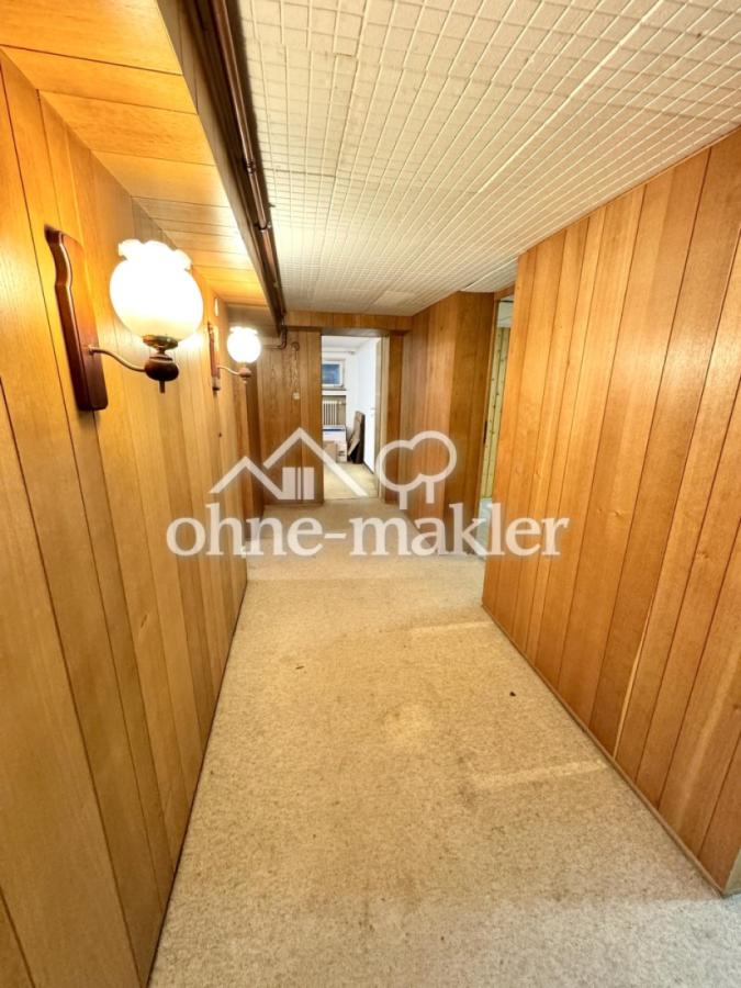 Diele im Keller