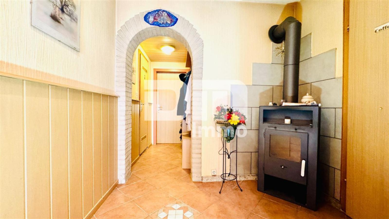 EG Flur / Diele Kamin