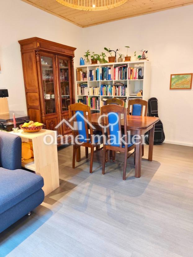 Wohnungszimmer EG