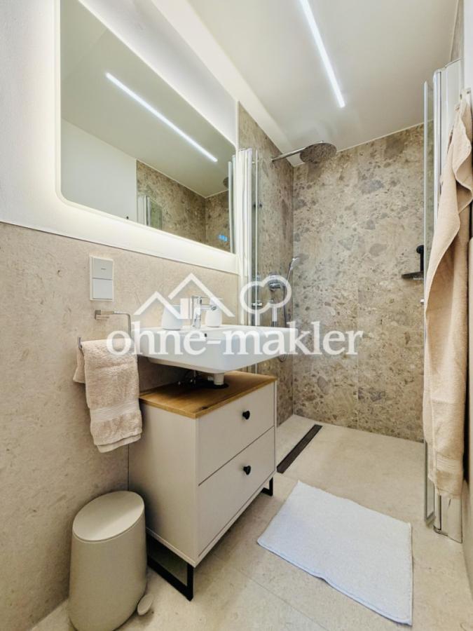 Hinterhaus Badezimmer