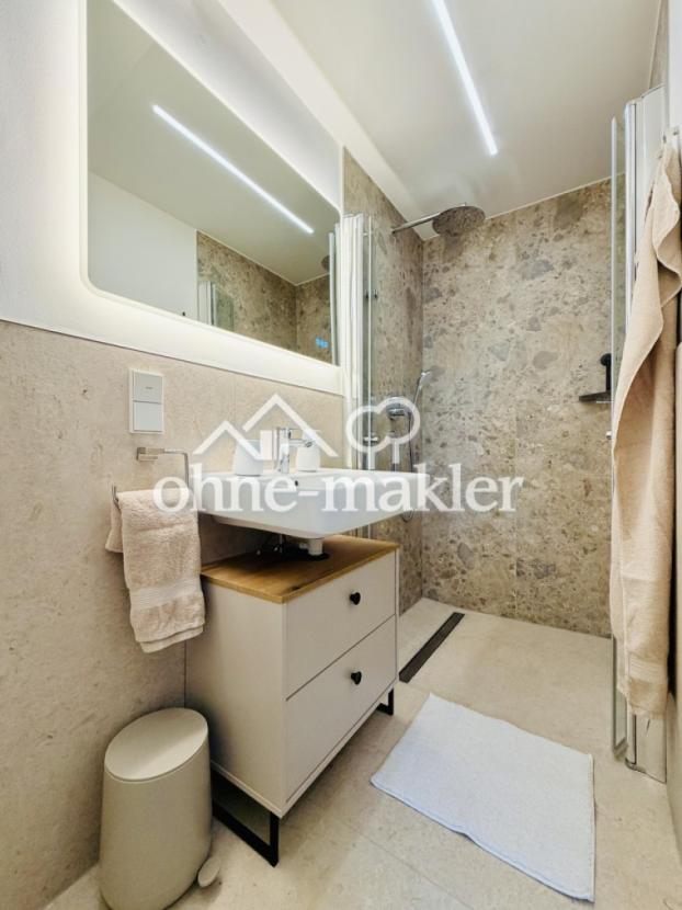 Hinterhaus Badezimmer
