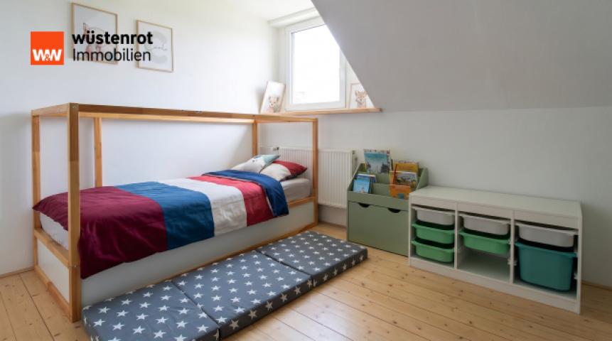 Schlafzimmer DG