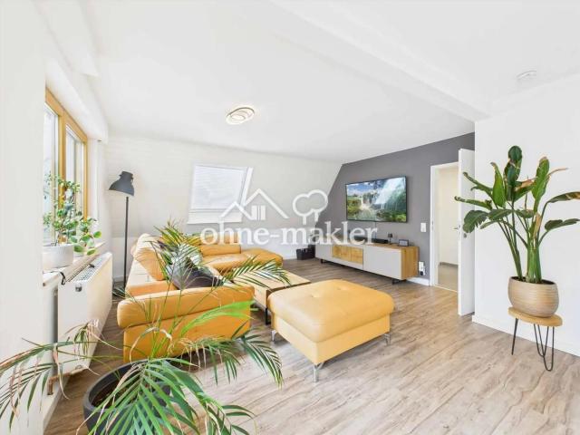 großes Wohnzimmer OG